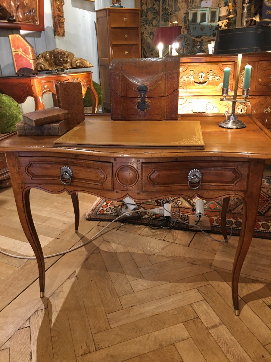 Louis XV Walnut Bureau Table, 18th Century