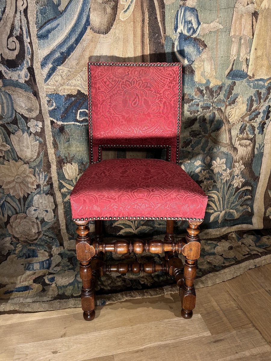 Chaise Louis XIII noyer tourné 17 eme