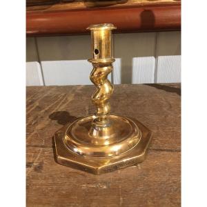 Petit bougeoir bronze fût torsadé XVIIEME 