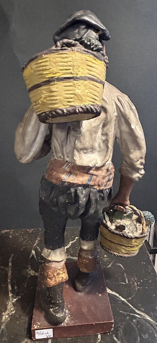 Nativity Scene Figure. Italy, 19th Century. Flower Seller -photo-1