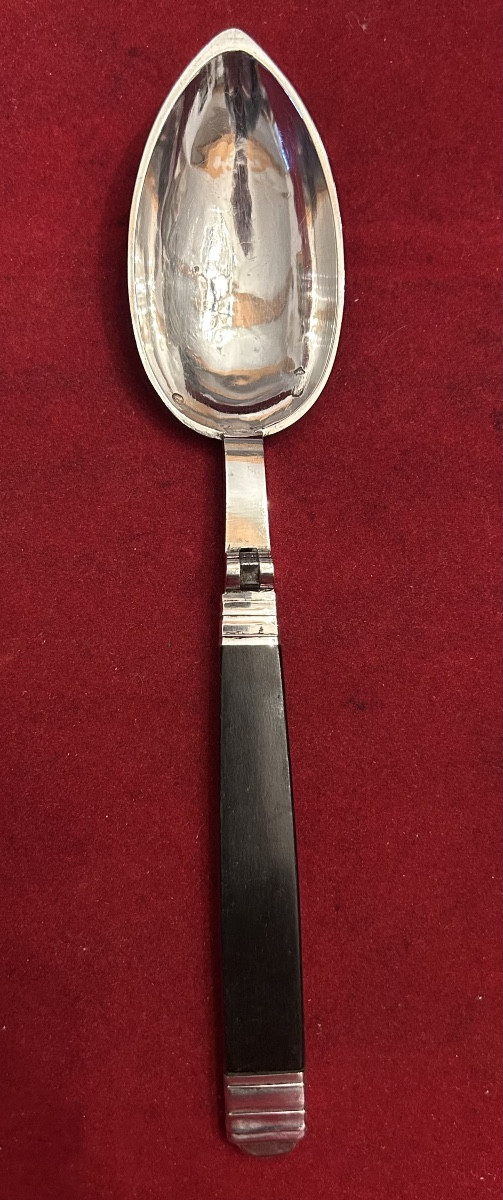 Cuillère pliante , argent 950/1000 et ébène , Poinçon Vieillard 
