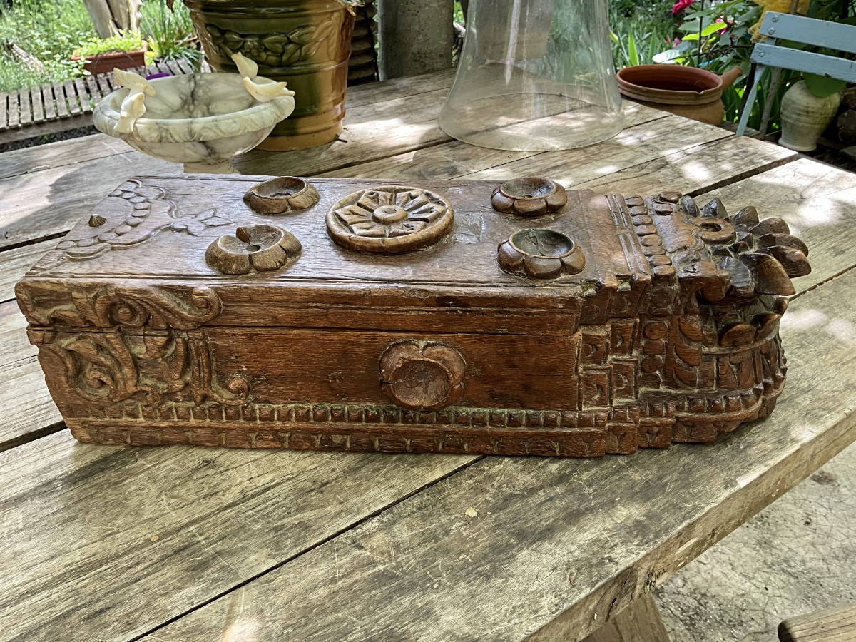 Boîte à épices en bois sculpté , Inde , XIXe siècle 
