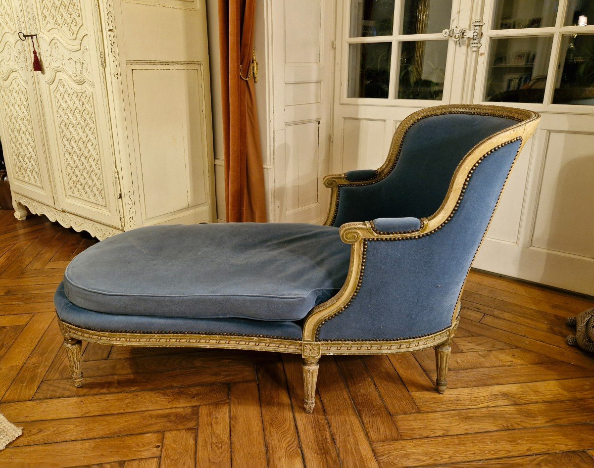 Louis XVI Style Daybed In Gray Lacquered Wood 