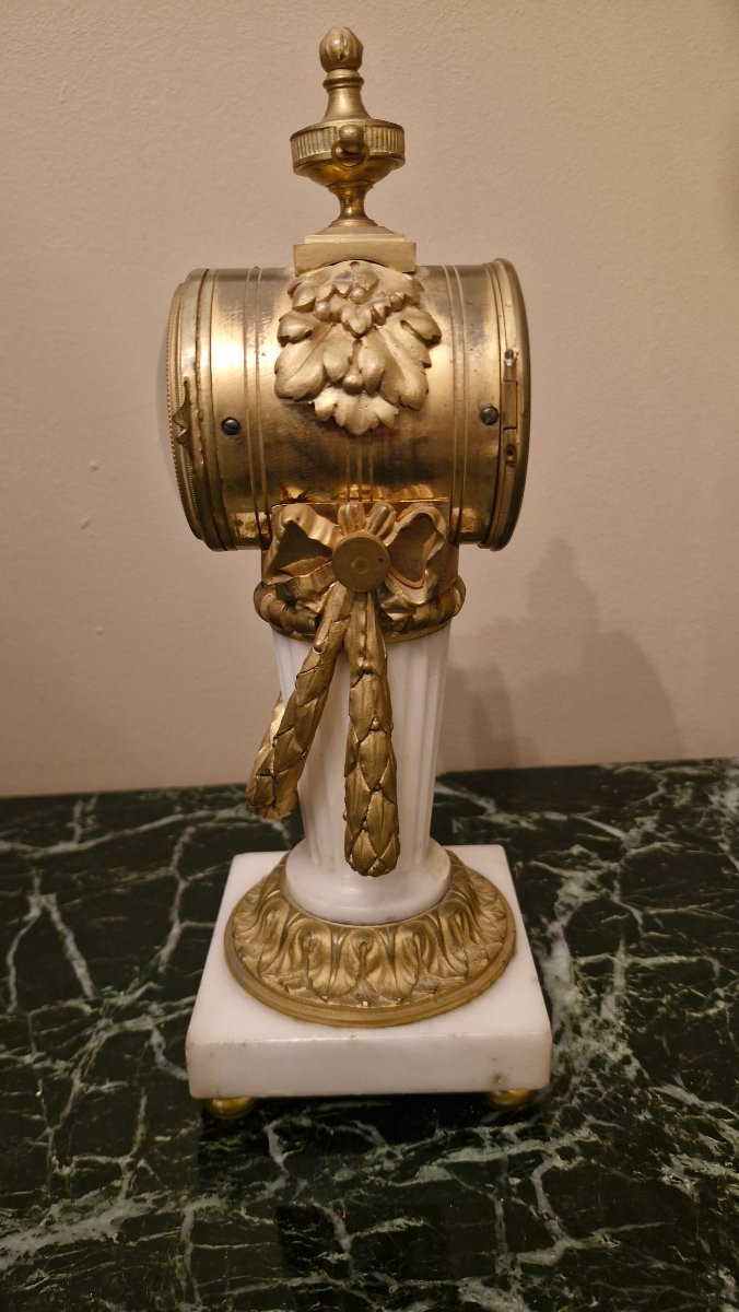 Pendule de bureau en bronze et marbre style Louis XVI -photo-1