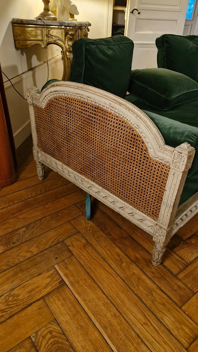 Lit de repos style Louis XVI laqué gris et canné-photo-4