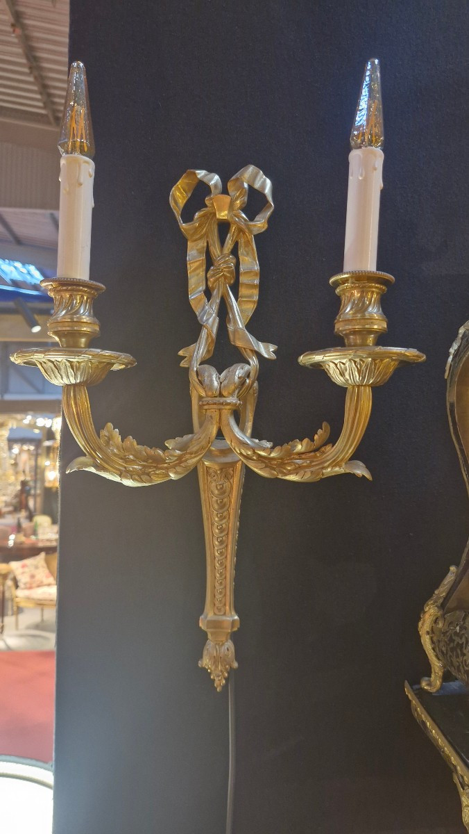 Pair Of Louis XVI Style Bronze Wall Sconces, Henri Vian-photo-2