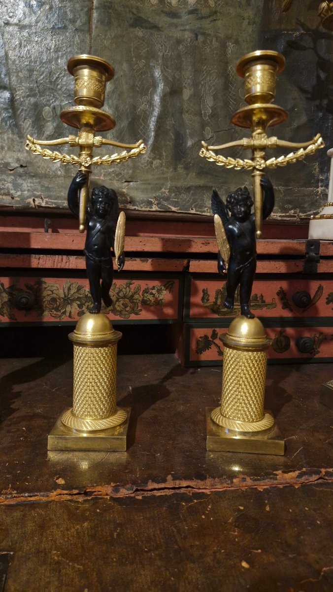 Pair Of Bronze Candlesticks Decorated With Cherubs-photo-2