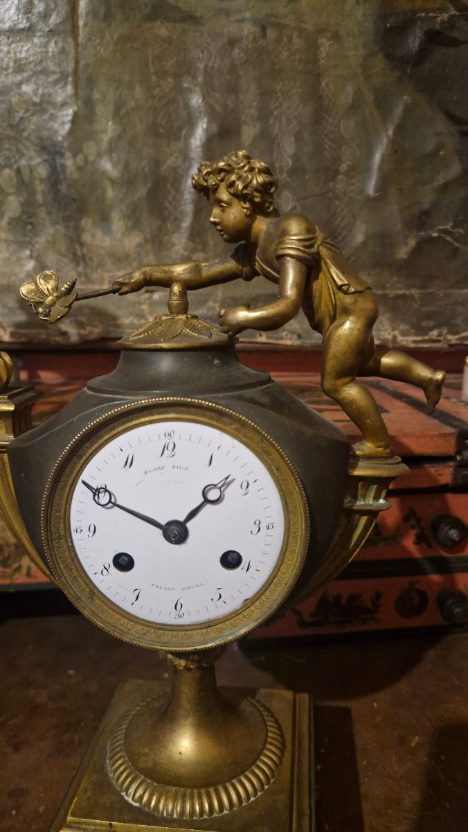 Horloge amour et papillon en bronze époque Empire-photo-3