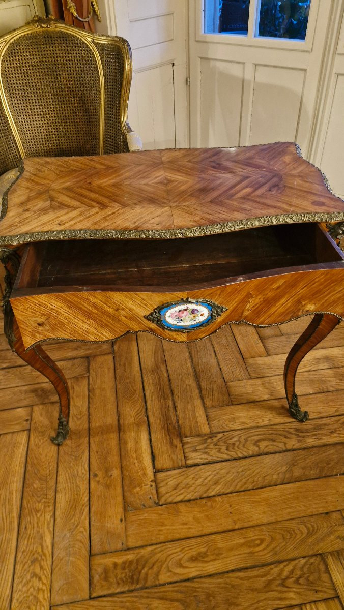 Table de salon en marqueterie, porcelaine de Sèvres Napoléon III -photo-5