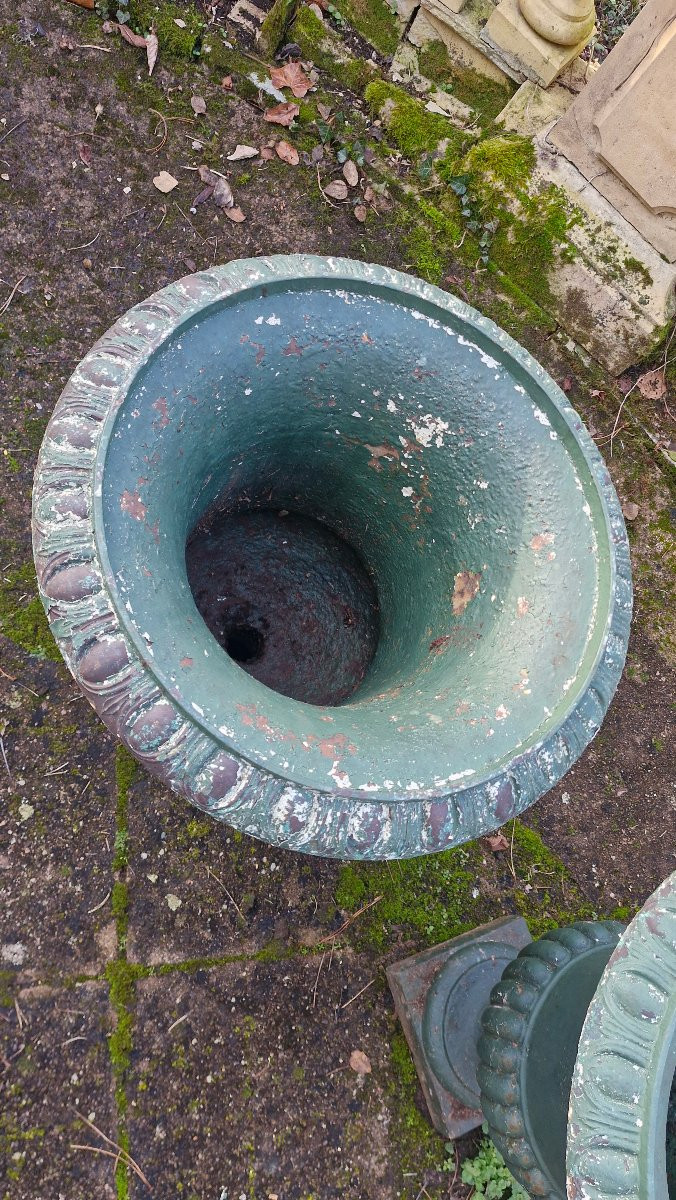 Paire de vases Medicis en fonte Époque XIX Ème S -photo-1