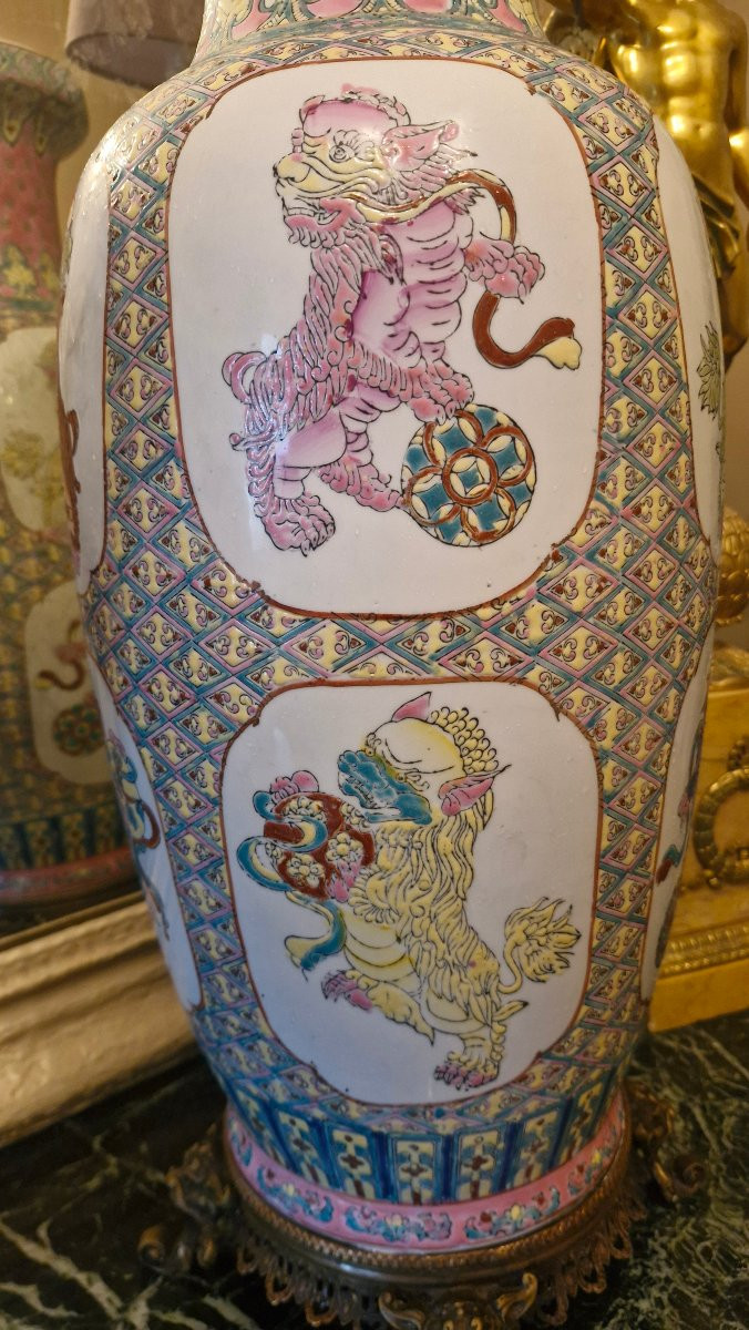 Chinese Porcelain Vase With Bronze Mount-photo-1