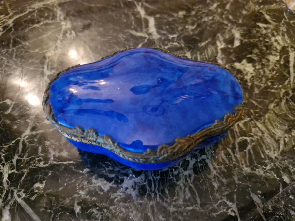 Boite à bijoux en porcelaine de Sèvres -photo-2