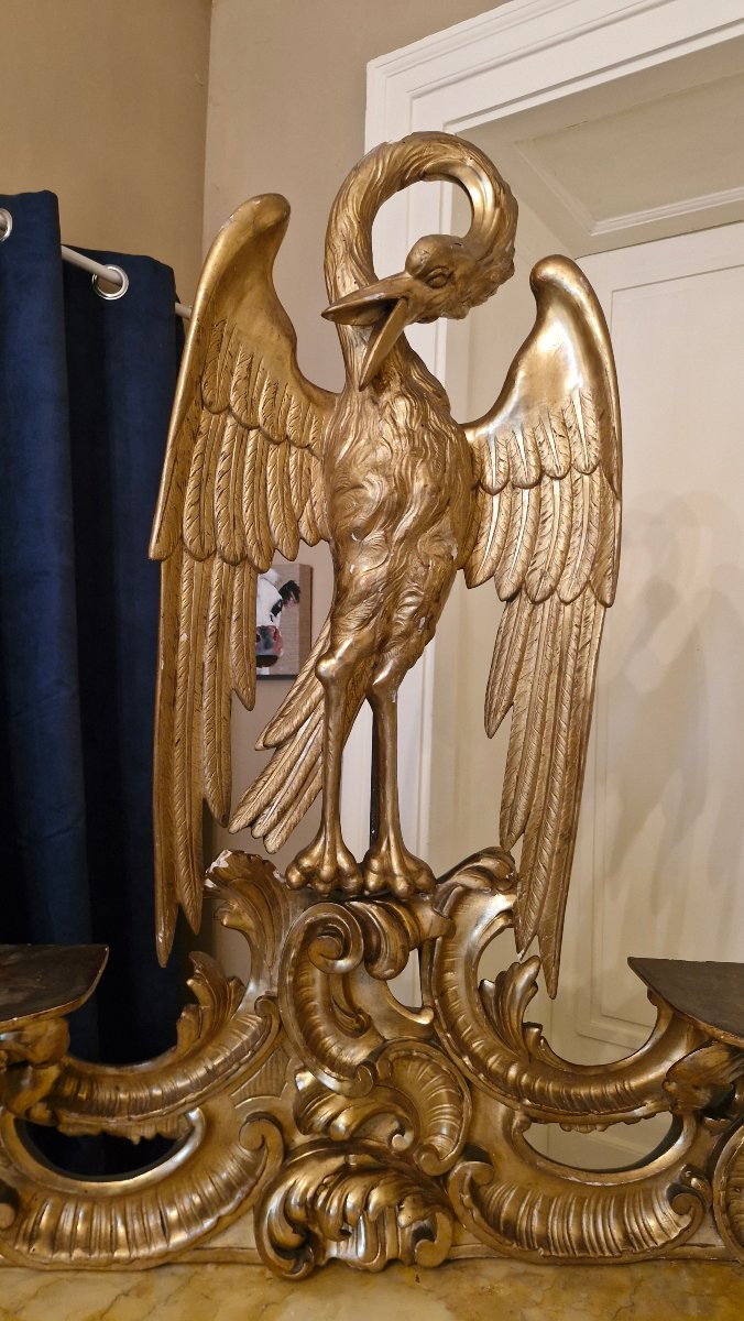 Console en bois doré à décor d'aigle-photo-2