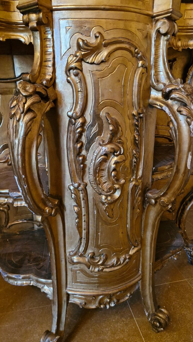 Console en bois doré à décor d'aigle-photo-4