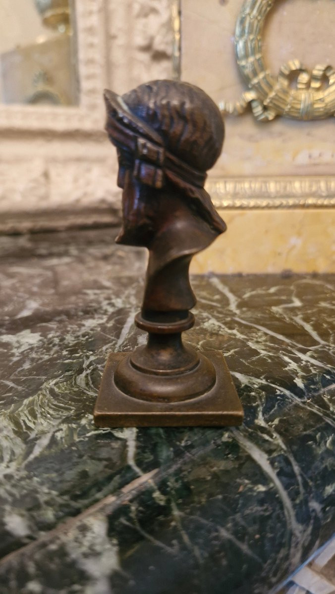 Bronze Sculpture Of A Warrior Bust-photo-2