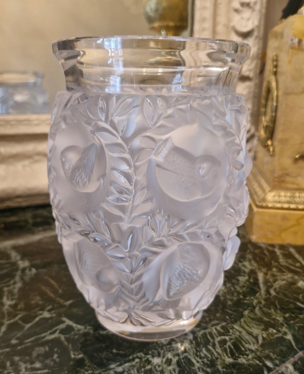 Lalique, vase en cristal modèle Bagatelle