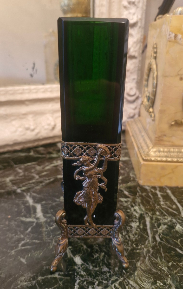 Vase en cristal, Monture en bronze