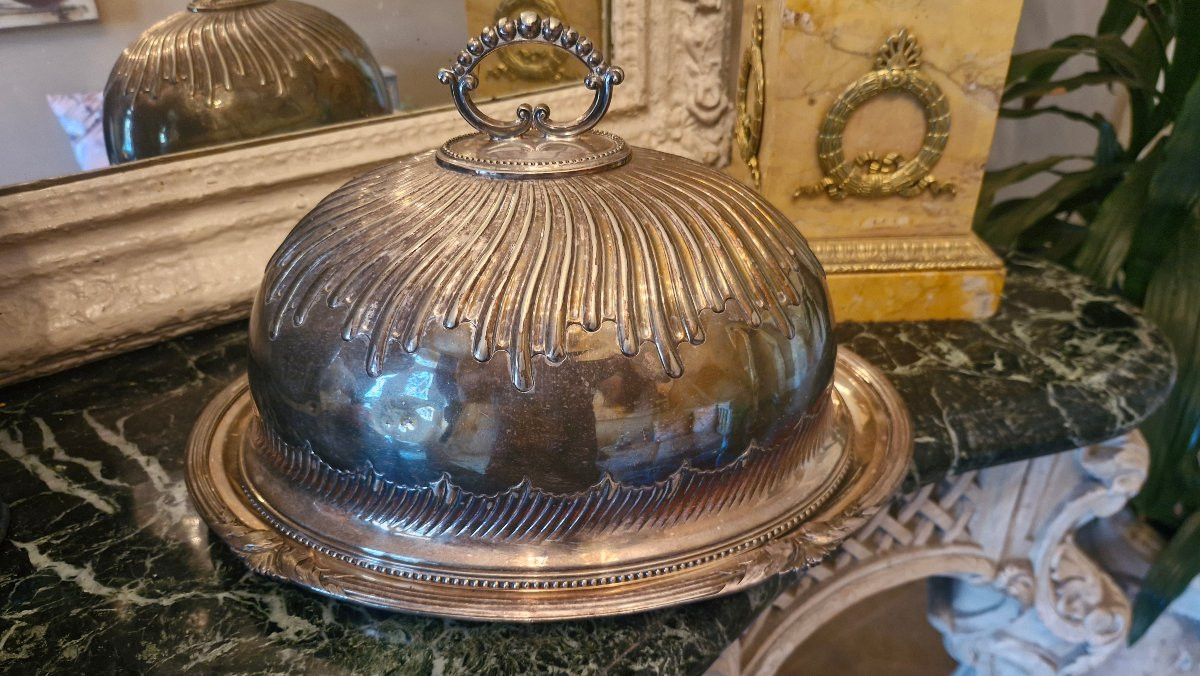 Cloche de service en métal argenté -photo-2