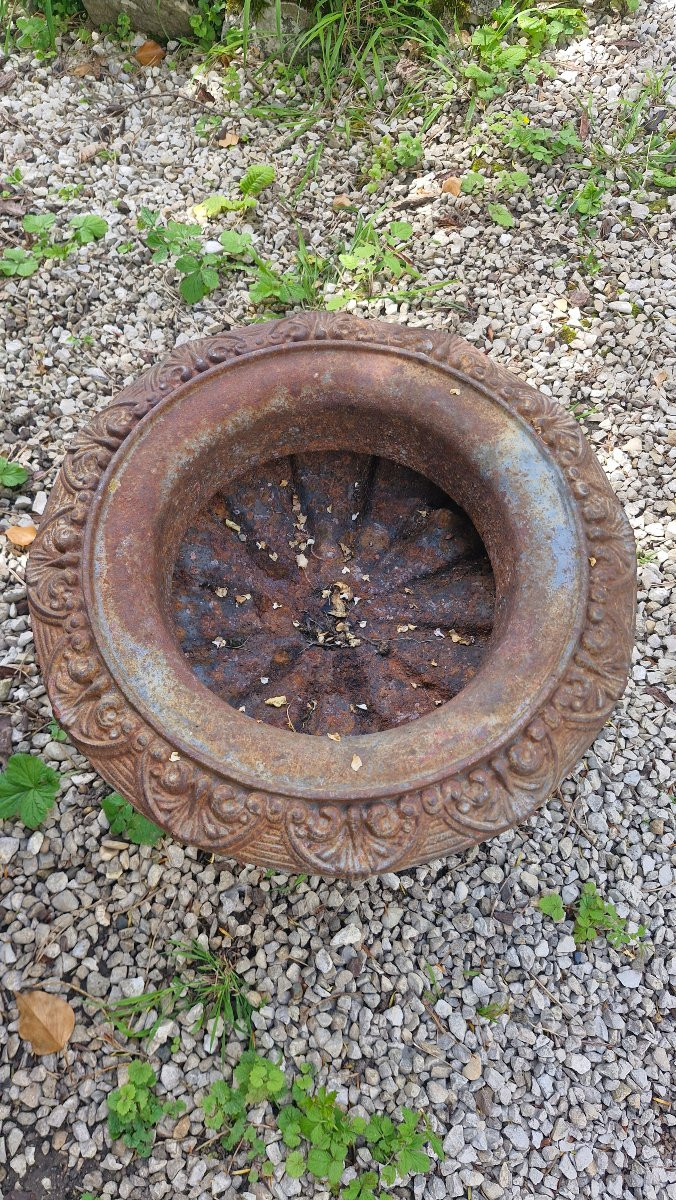 Paire de vase en fonte de jardin-photo-1