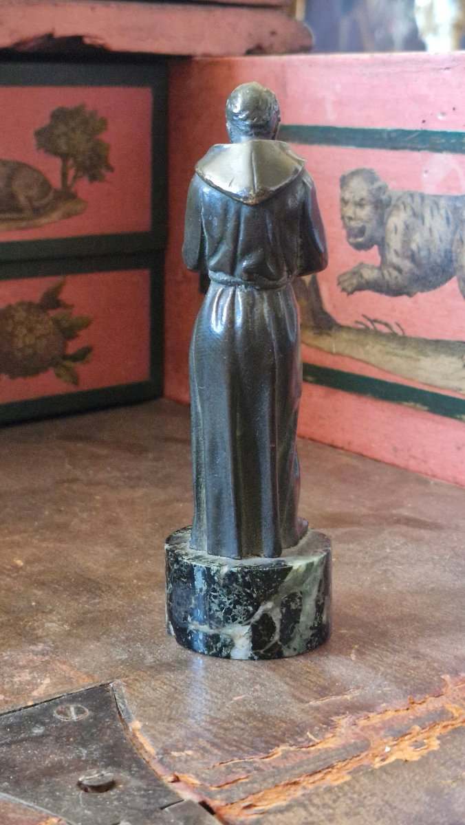 Bronze Sculpture Of A Man-photo-2
