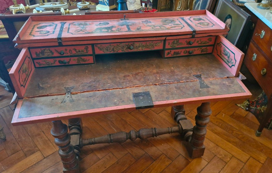 Bureau Louis XIII Arte povera
