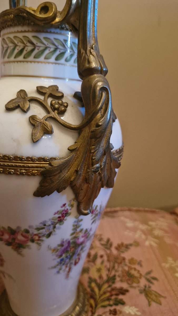 Vase en porcelaine, Monture En Bronze NAPOLÉON III -photo-3