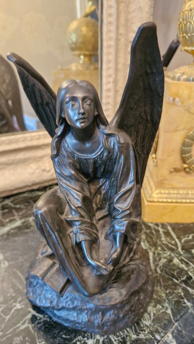 Ange agenouillé, bronze signé Théodore Gechter-photo-3