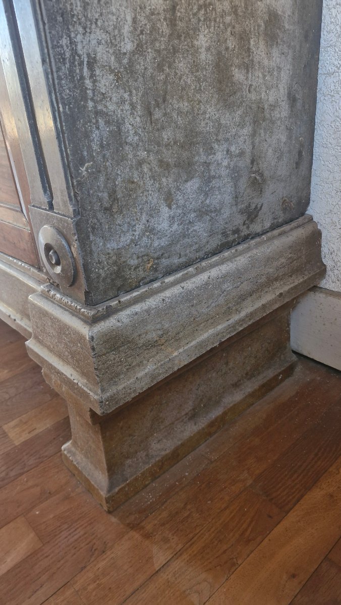 Louis XVI-era Stone Cabinet -photo-5