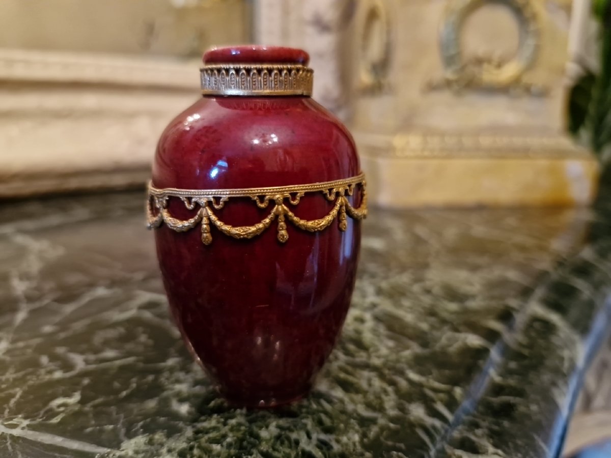 Louis XVI-style Sèvres Porcelain Vase -photo-4