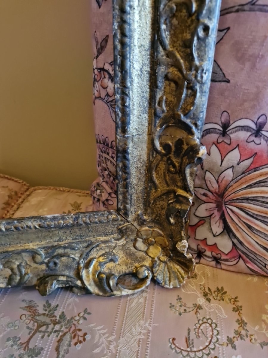 18th-century Gilded Carved Wooden Frame -photo-1