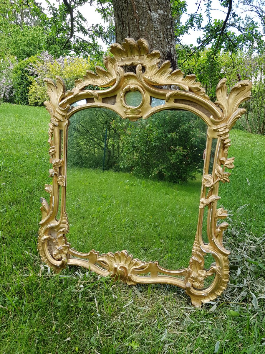 Miroir à parcloses bois doré époque XVIII ème s