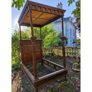 Renaissance Four-poster Bed 