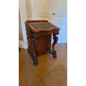19th-century Mahogany Davenport Desk