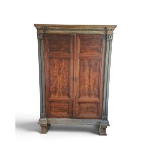Armoire en pierre d'époque Louis XVI