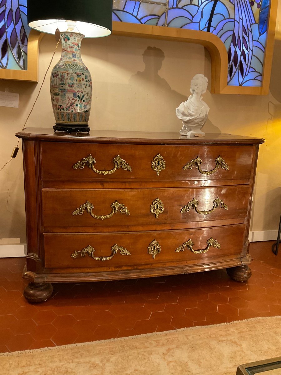 Curved Chest Of Drawers. Beginning Of The 18th Century-photo-7