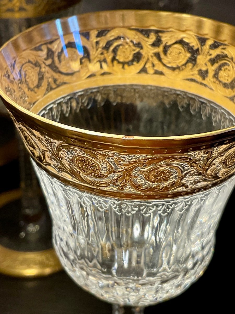 . Thistle Or. Saint Louis. 12 Verres à Vin Blanc. -photo-1