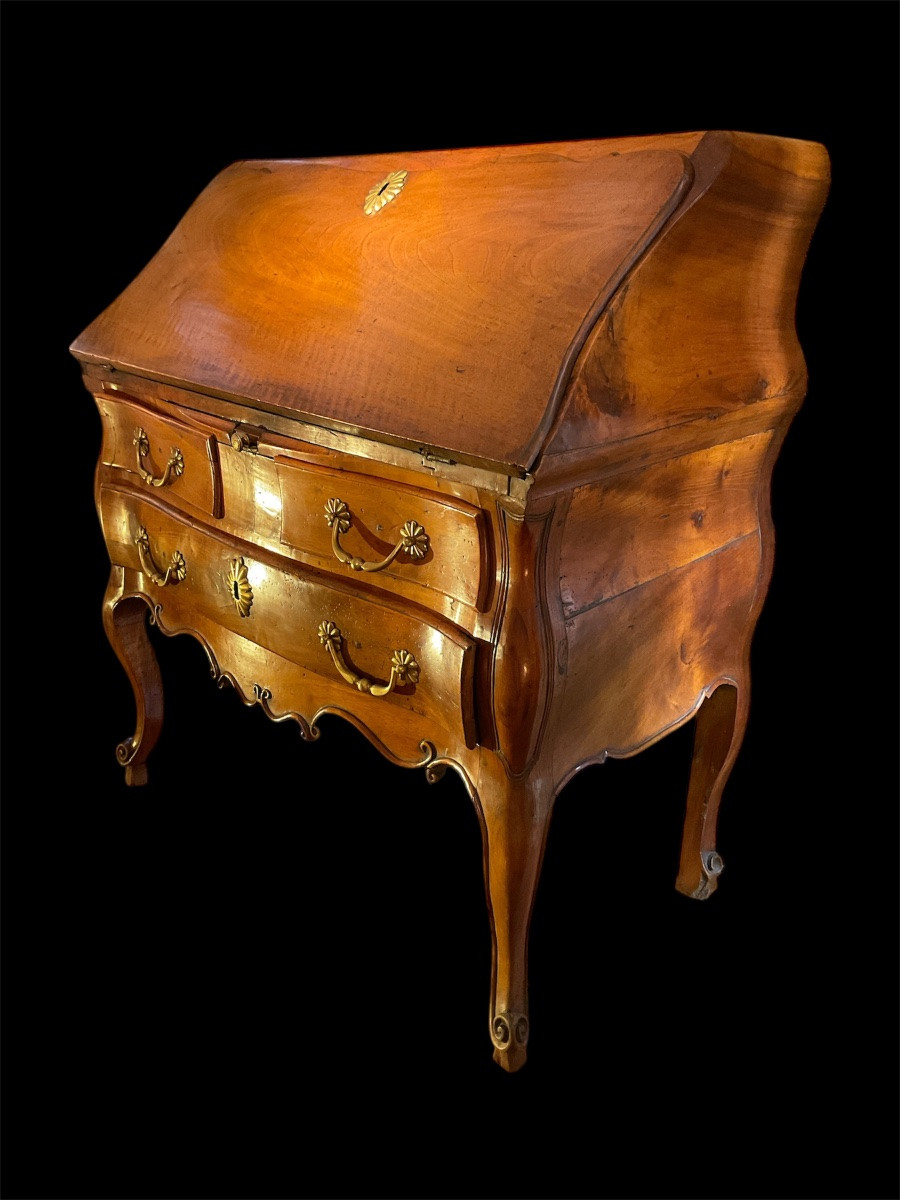 Bureau Dos D’âne Louis XV En Noyer. 18ème Siècle. -photo-2