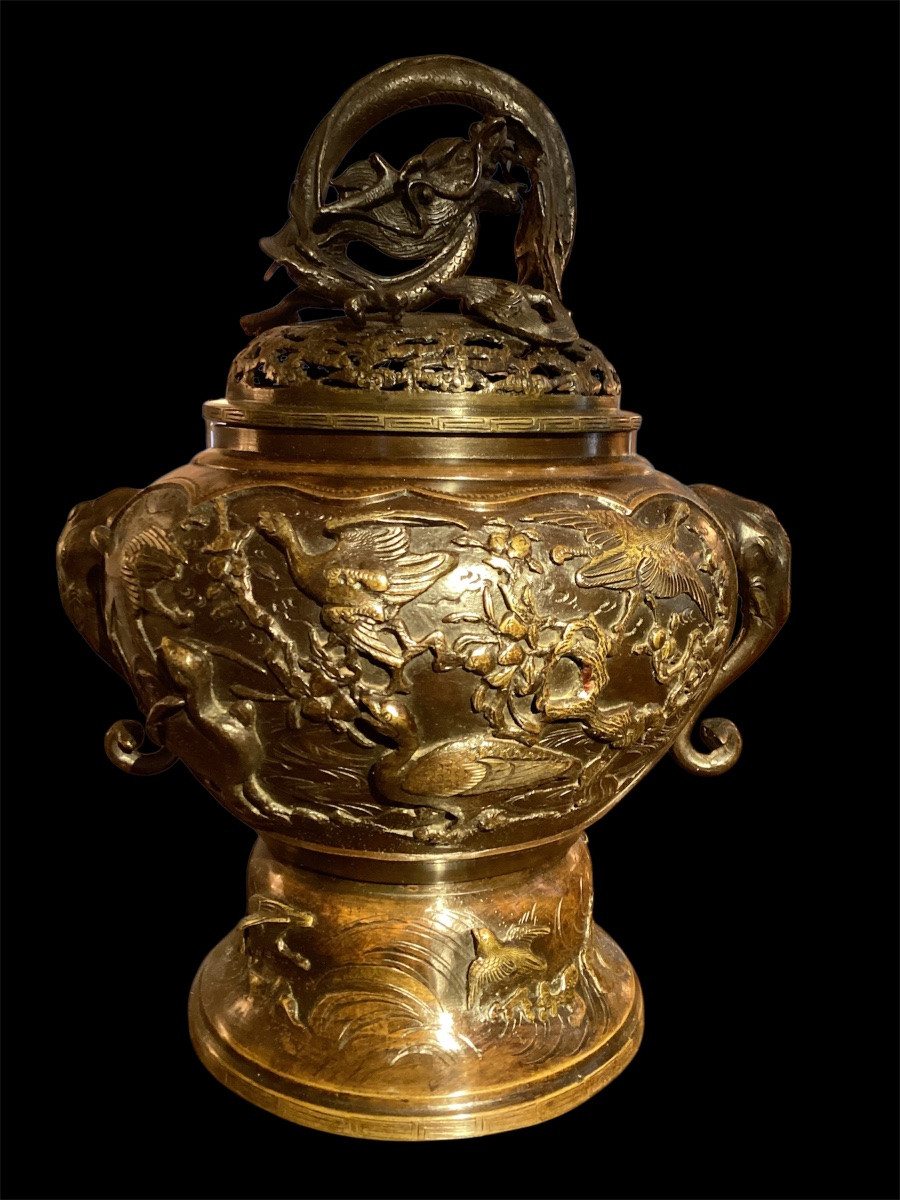 Paire de brûles  parfum en bronze. -photo-4