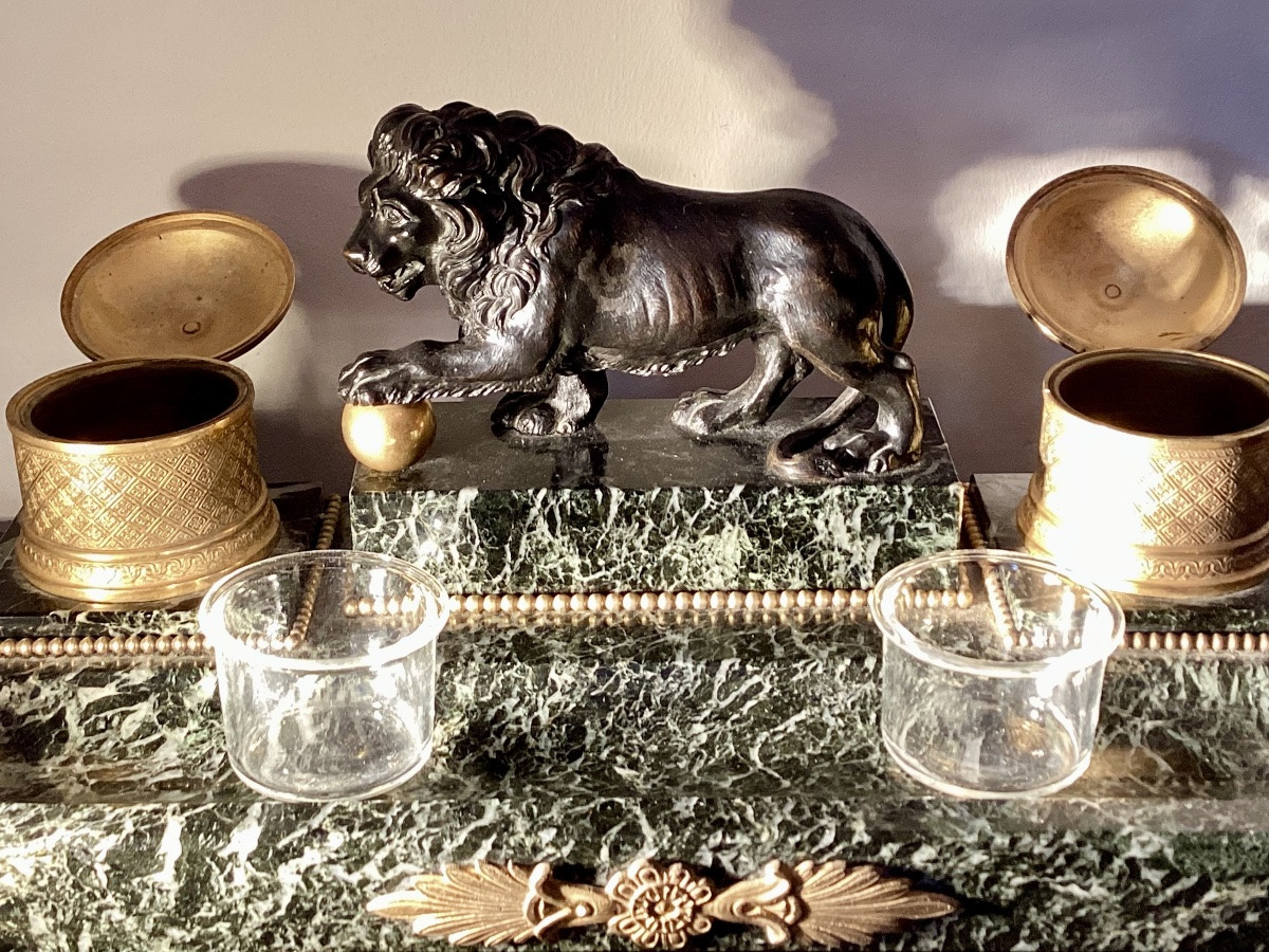 Encrier de style empire au Lion.-photo-6