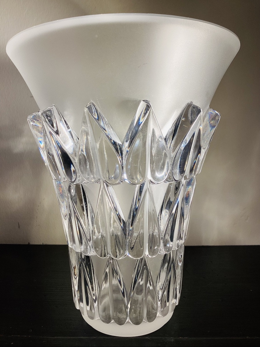 Lalique France Vase, "leaves" Model, Circa 1934.-photo-2