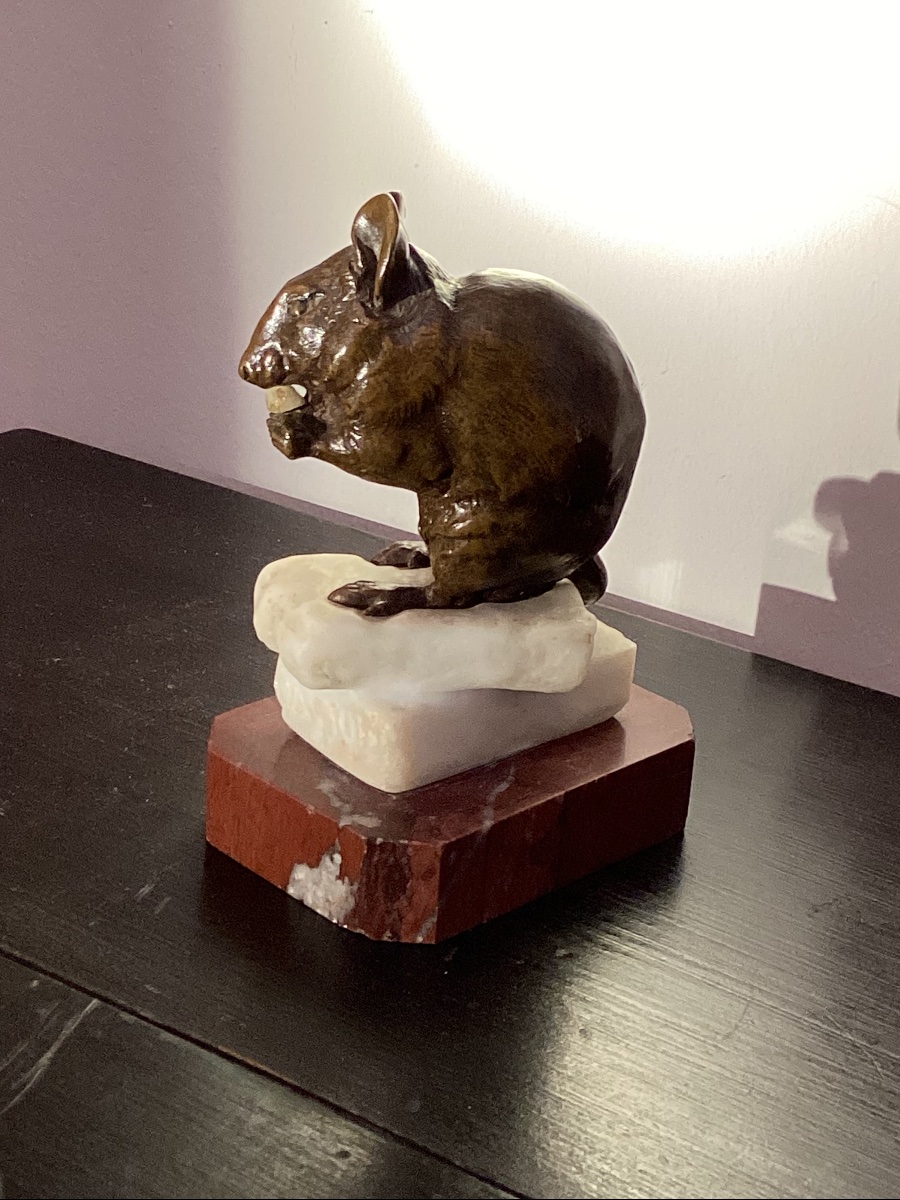 Charles Valton. The Mouse With The Sugar Cubes. -photo-3