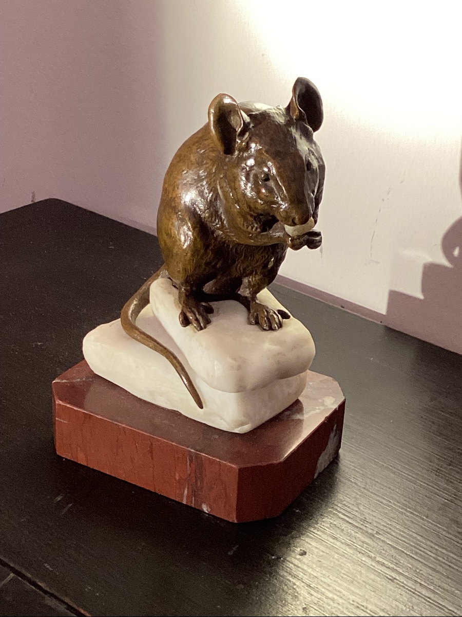 Charles Valton. The Mouse With The Sugar Cubes. 
