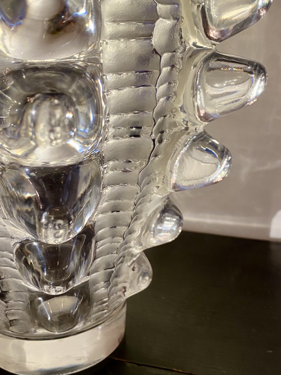 Marc Lalique. Paimpol Vase In White Crystal. -photo-2