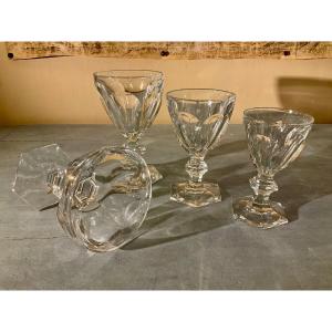 Harcourt Glass Service From Baccarat. 48 Pieces.
