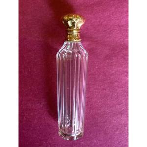 Salt Bottle In Cut Crystal And Gold.