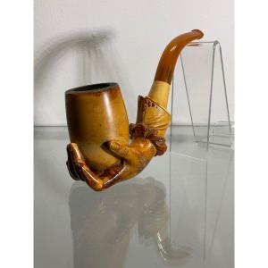 Meerschaum And Amber Pipe. 19th Century.