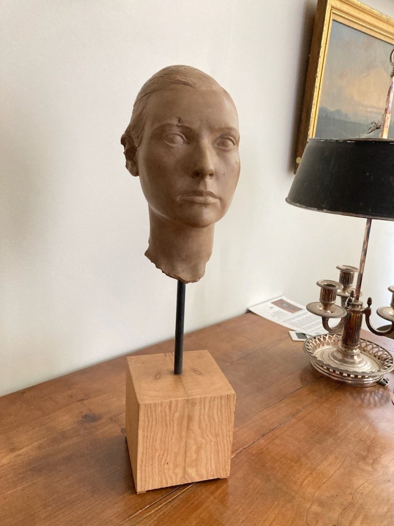  Sculpture . Terracotta Woman's Head. Circa 1930. H 50 Cm With Base. -photo-2