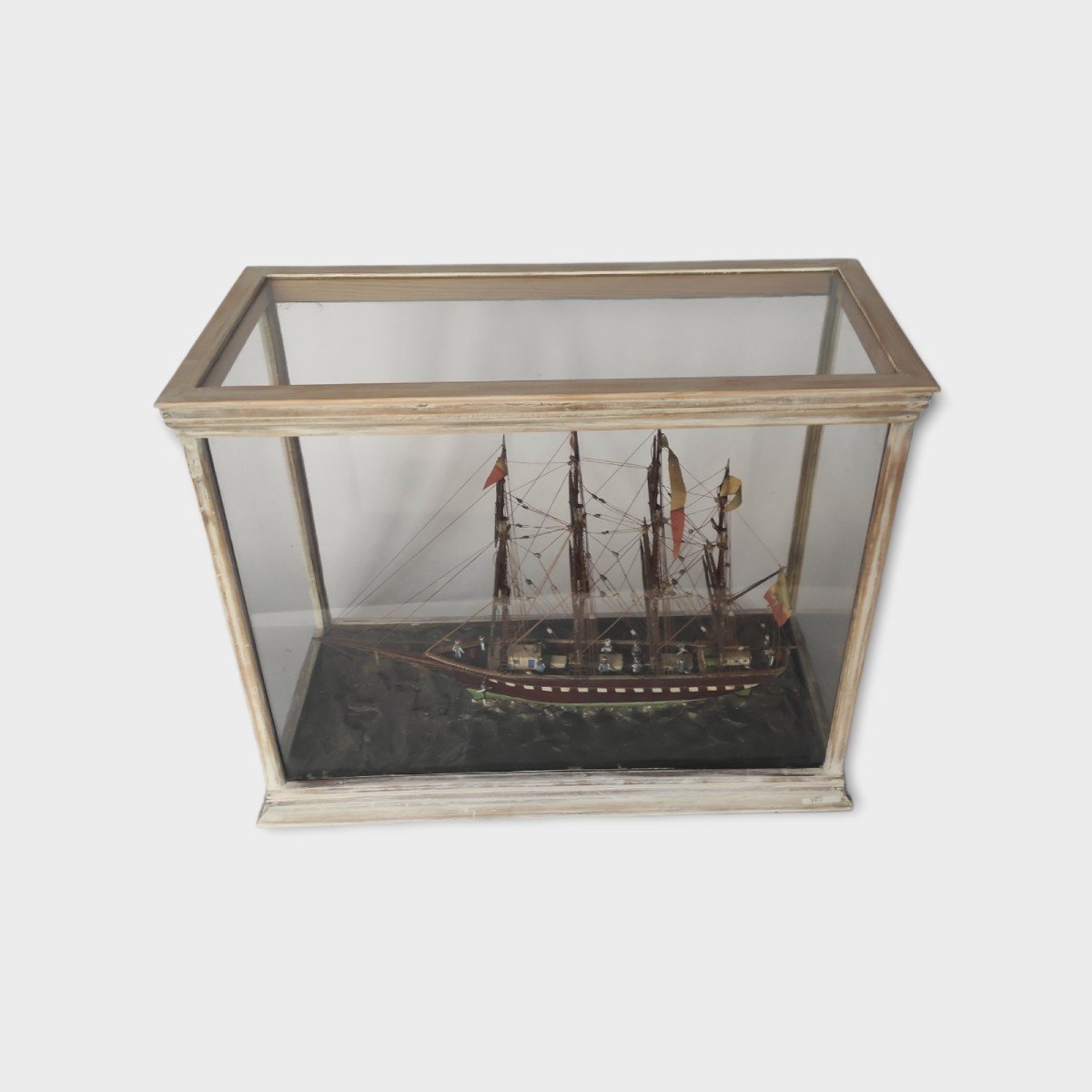 Barque Four-masted Boat Model With Sailors. Original Showcase. Diorama Late 19th Century.-photo-3