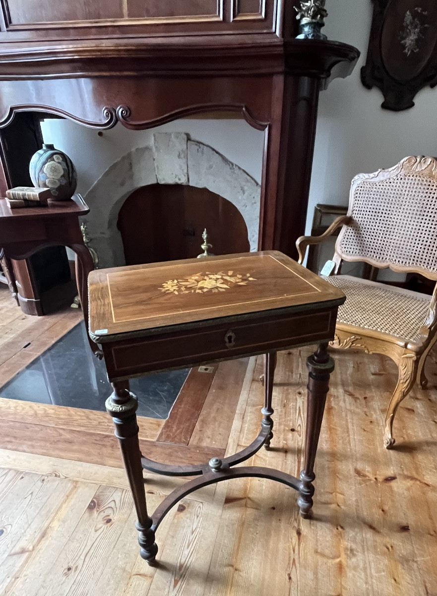 Marquetry Worktable Decorated With A Bouquet Of Roses. Louis XVI Style. 19th Century. 