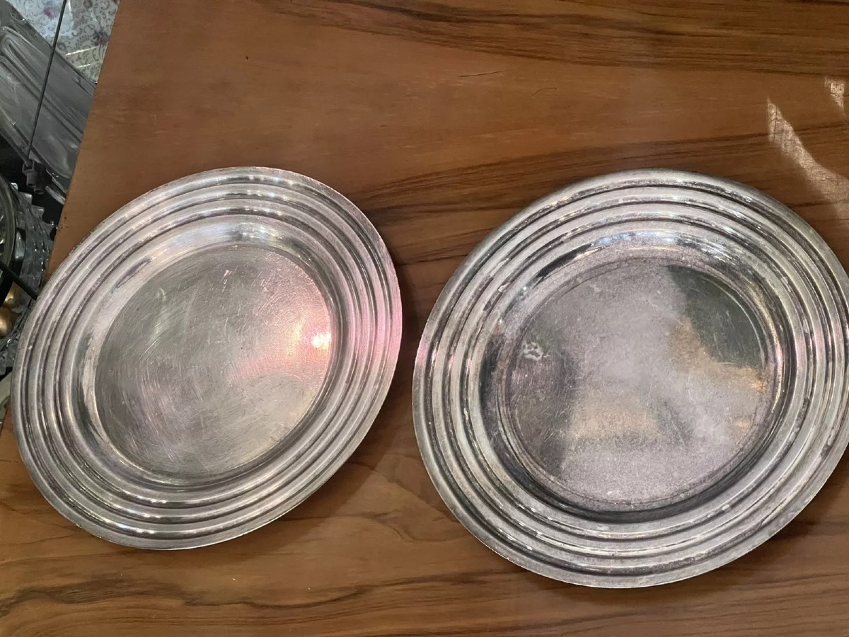 Pair Of Christofle Round Serving Dishes, Ondulation Model, Silver Metal, Art Deco